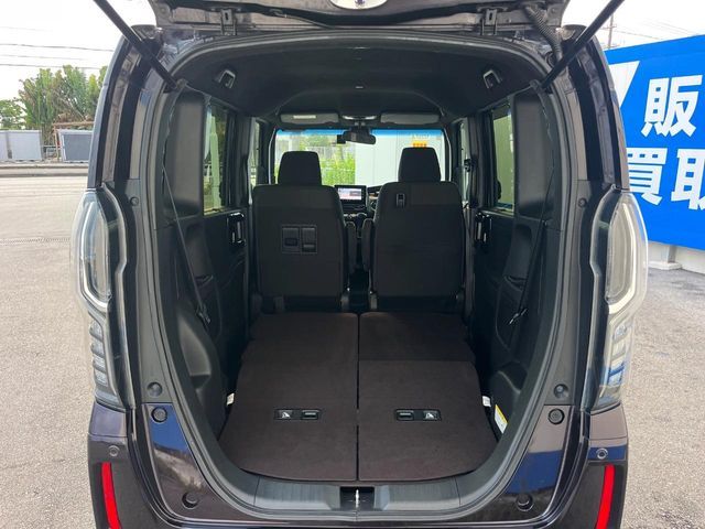 HONDA N BOX CUSTOM 2017