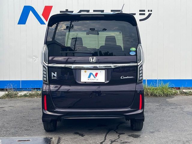 HONDA N BOX CUSTOM 2017