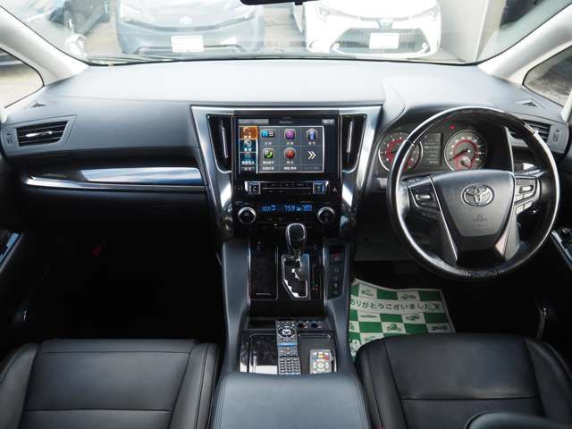 TOYOTA ALPHARD 4WD 2018