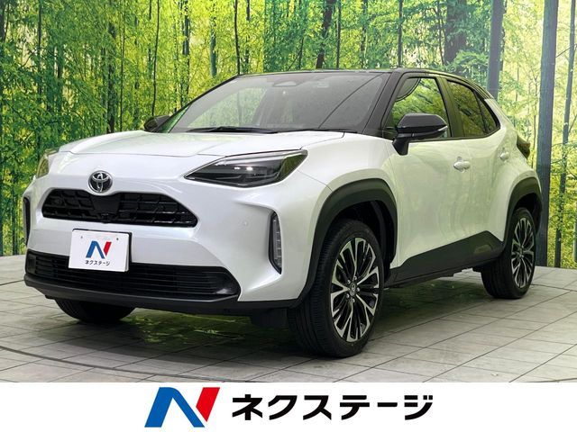 TOYOTA YARIS CROSS HYBRID 2025