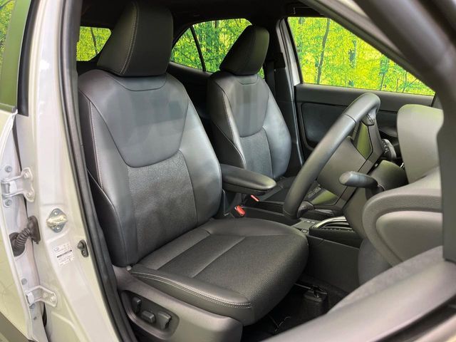 TOYOTA YARIS CROSS HYBRID 2025