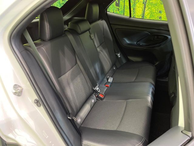 TOYOTA YARIS CROSS HYBRID 2025