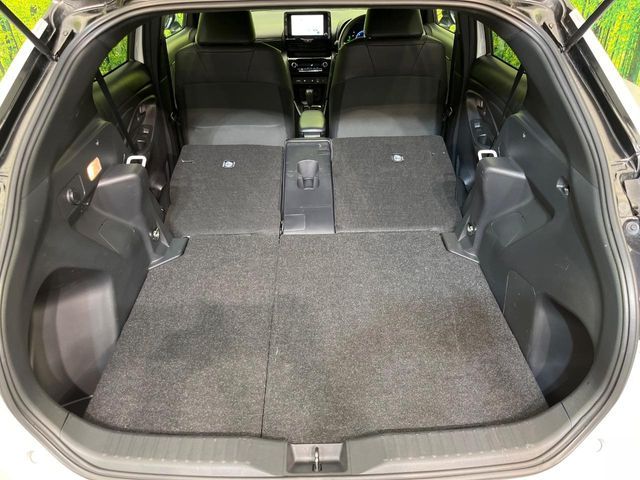 TOYOTA YARIS CROSS HYBRID 2025