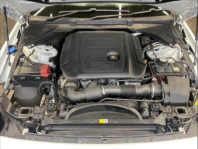 JAGUAR JAGUAR XEseries 2020