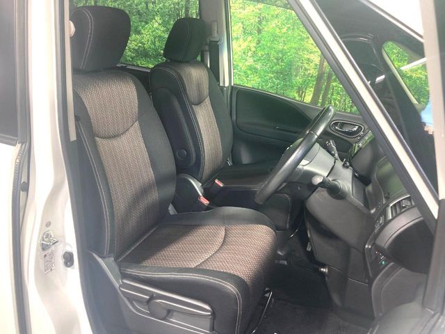 NISSAN SERENA  S-HYBRID 2015