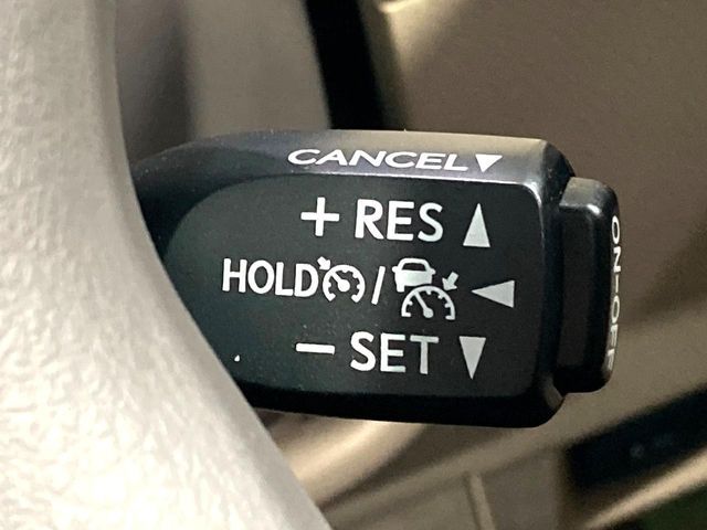 TOYOTA LANDCRUISER PRADO 2023