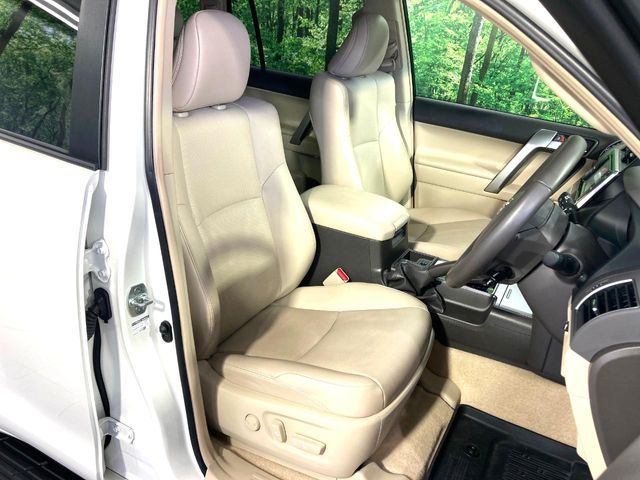 TOYOTA LANDCRUISER PRADO 2023