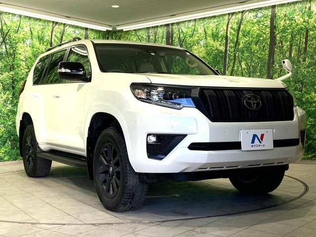 TOYOTA LANDCRUISER PRADO 2023