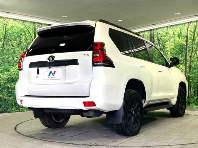 TOYOTA LANDCRUISER PRADO 2023