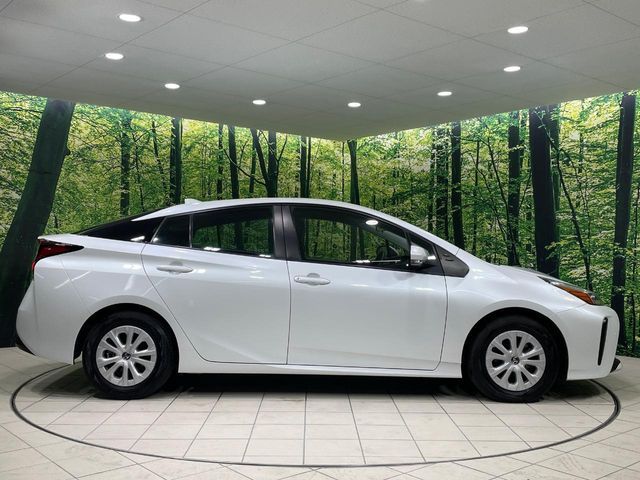 TOYOTA PRIUS 2022