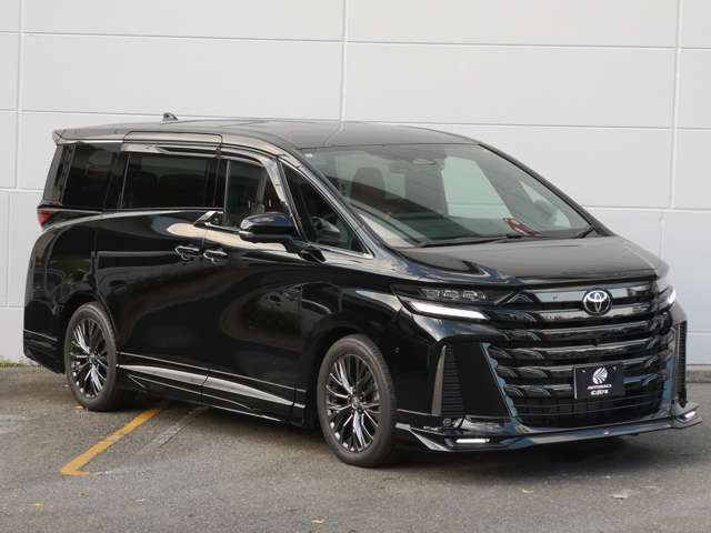 TOYOTA VELLFIRE 4WD 2025