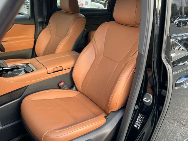 TOYOTA VELLFIRE 4WD 2025