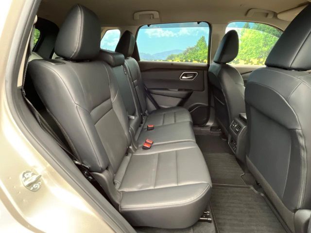 NISSAN X-TRAIL HYBRID 4WD 2024