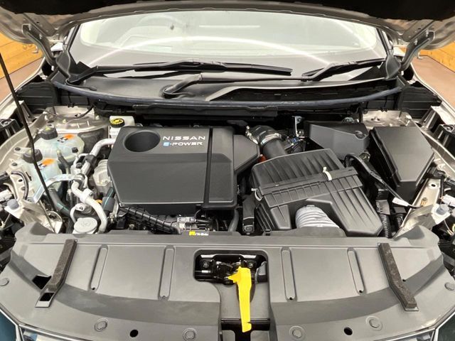 NISSAN X-TRAIL HYBRID 4WD 2024