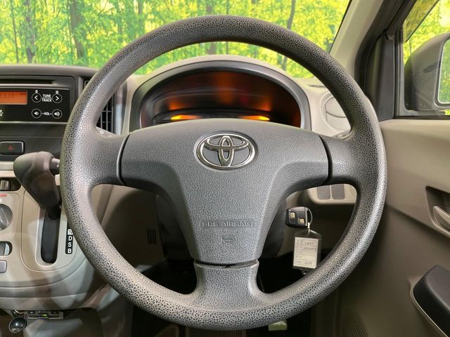 TOYOTA PIXIS EPOCH 2014