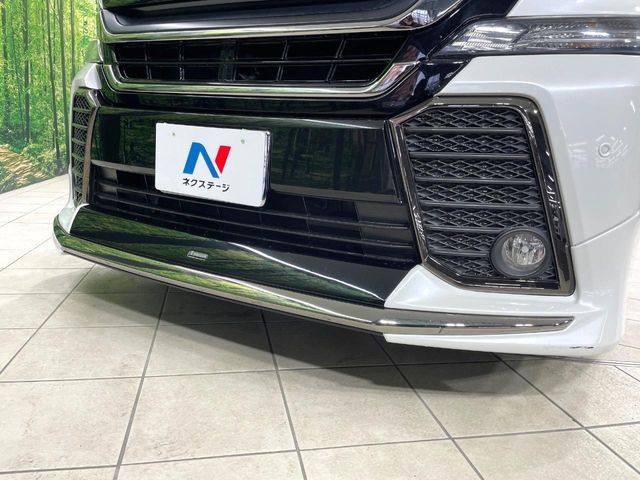 TOYOTA VELLFIRE 2016