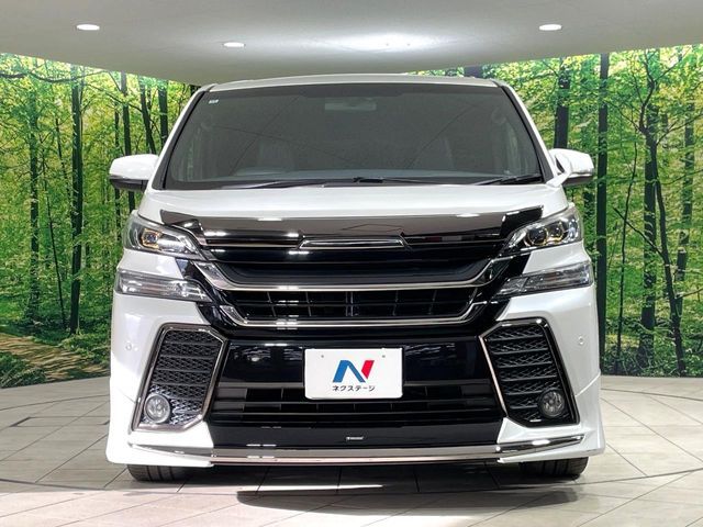 TOYOTA VELLFIRE 2016
