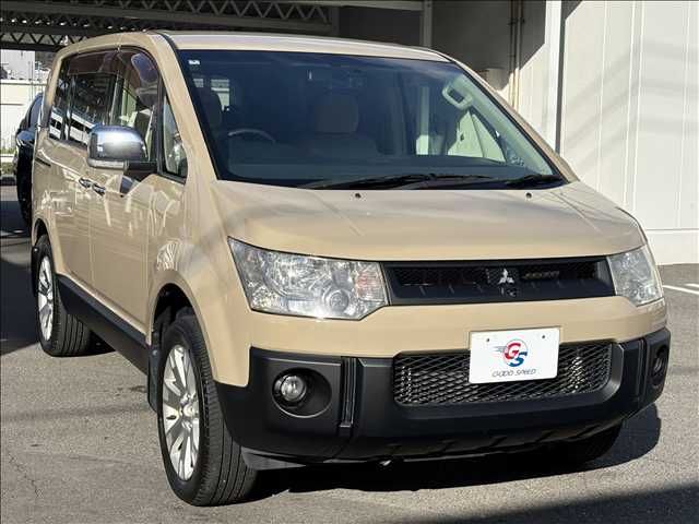 MITSUBISHI DELICA D:5 2WD 2008