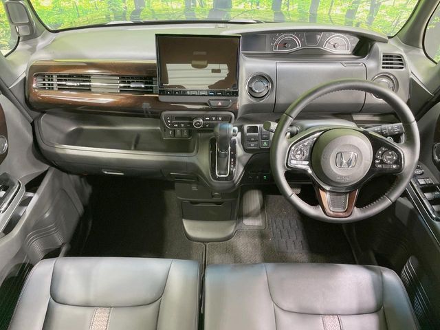 HONDA N BOX CUSTOM 2023