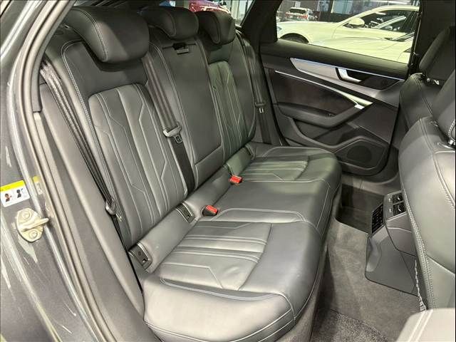 AUDI AUDI A6 AVANT 2021