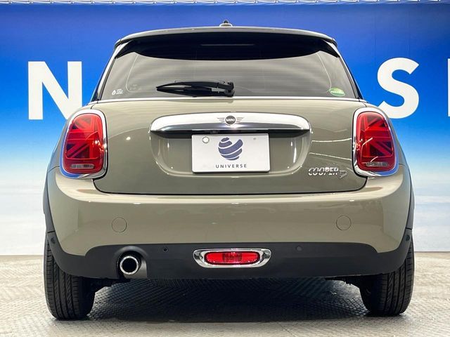 BMW MINI COOPER D 2019