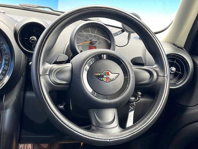 BMW BMW MINI COOPER SD CROSSOVER 2016