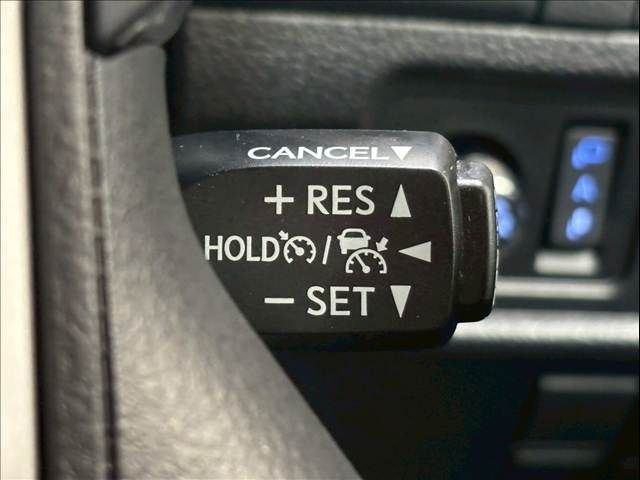 TOYOTA LANDCRUISER PRADO 2023