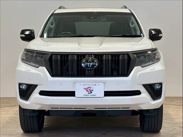 TOYOTA LANDCRUISER PRADO 2023