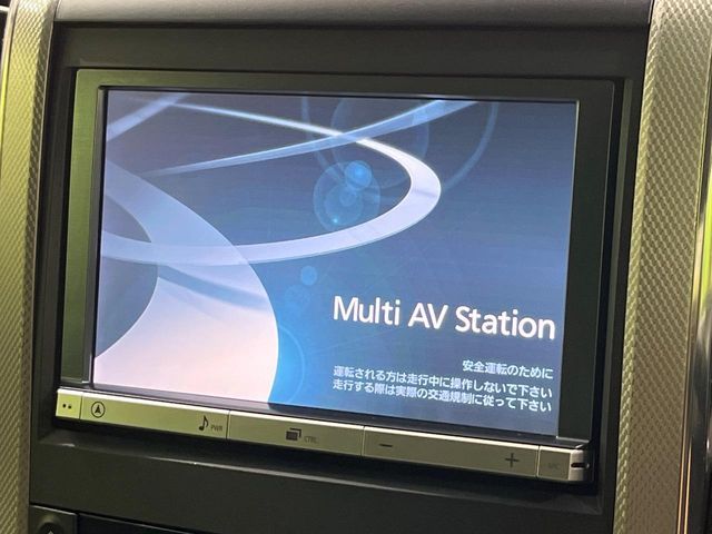 TOYOTA ALPHARD hybrid 4WD 2013