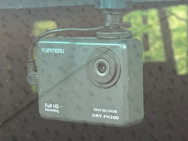 TOYOTA ALPHARD hybrid 4WD 2013