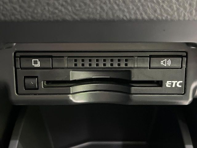 TOYOTA ALPHARD hybrid 4WD 2013