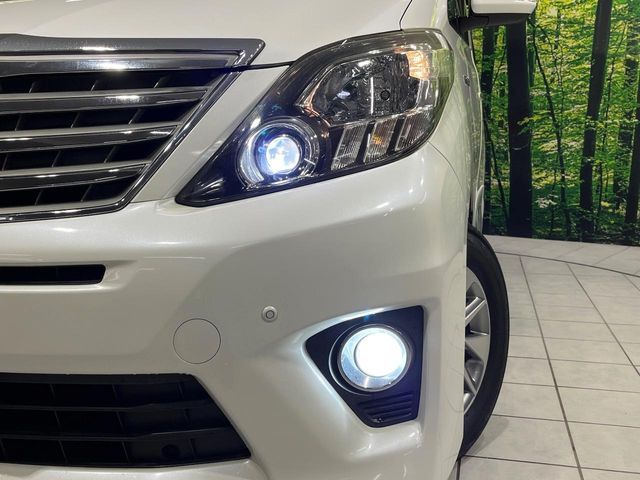 TOYOTA ALPHARD hybrid 4WD 2013