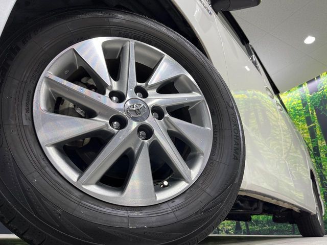 TOYOTA ALPHARD hybrid 4WD 2013