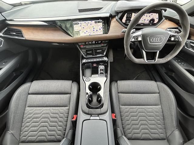 AUDI AUDI e-tron GT 2022