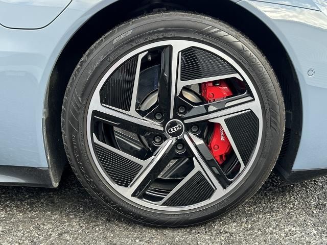 AUDI AUDI e-tron GT 2022