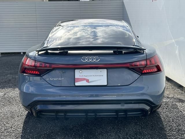 AUDI AUDI e-tron GT 2022