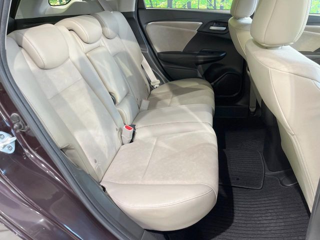 HONDA SHUTTLE HYBRID 2016