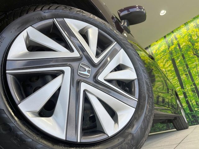 HONDA SHUTTLE HYBRID 2016