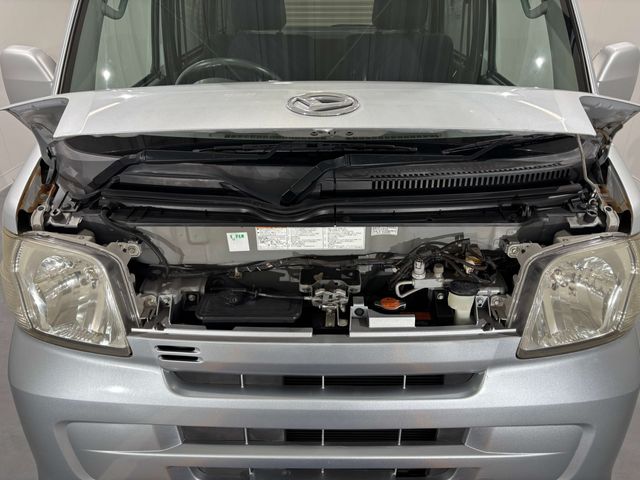 DAIHATSU HIJET CARGO 4WD 2012