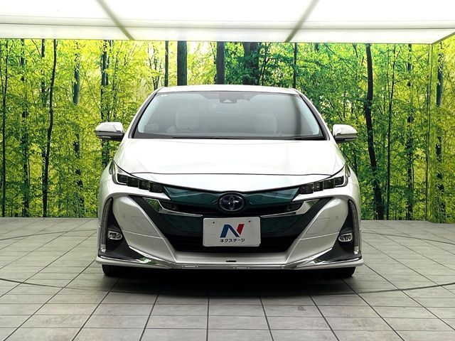 TOYOTA PRIUS PHV 2017