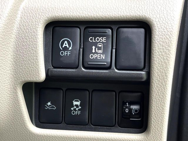 MITSUBISHI eK SPACE 2016