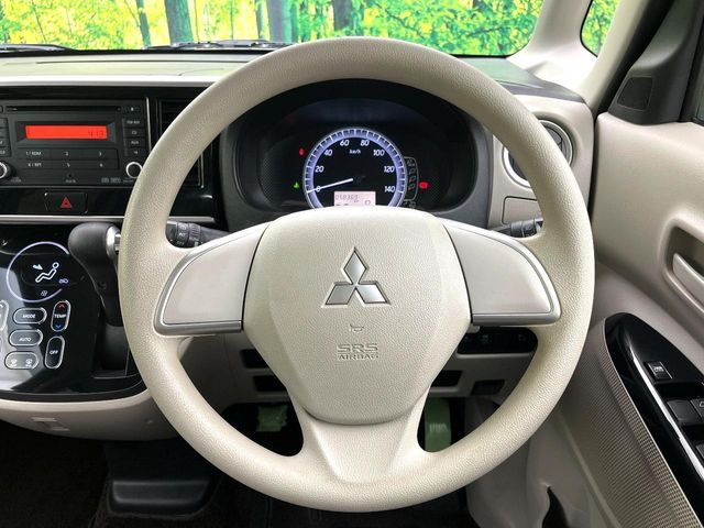 MITSUBISHI eK SPACE 2016