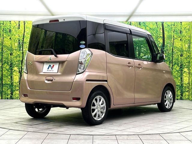 MITSUBISHI eK SPACE 2016