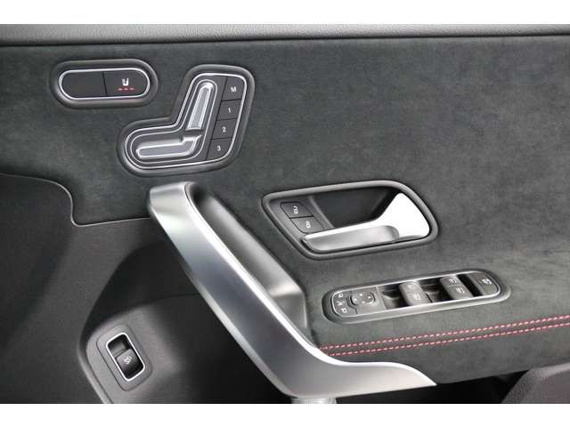 MERCEDES BENZ MERCEDES BENZ A class sedan 2024