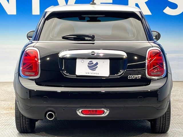 BMW MINI COOPER 5DOOR 2018