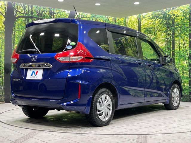 HONDA FREED plus 4WD 2016