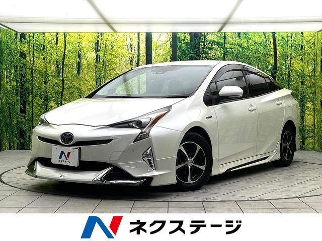 TOYOTA PRIUS 2017