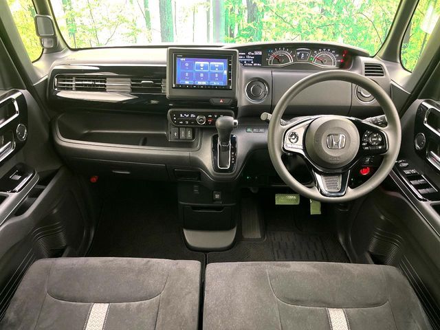 HONDA N BOX CUSTOM 2021