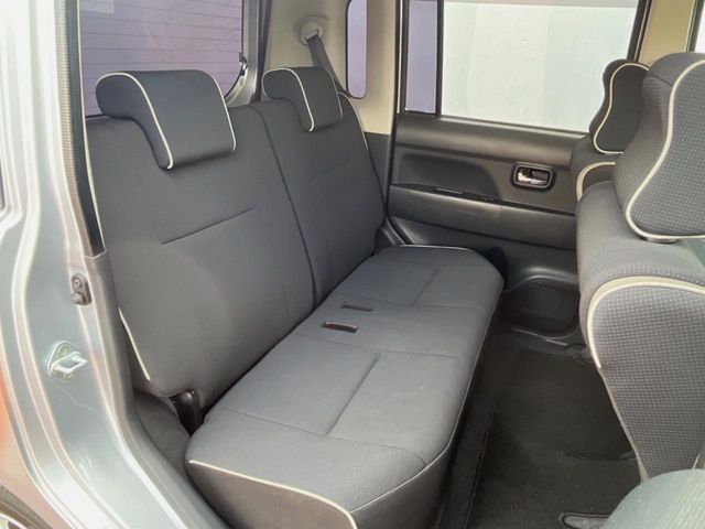 DAIHATSU MOVE CONTE CUSTOM 2009