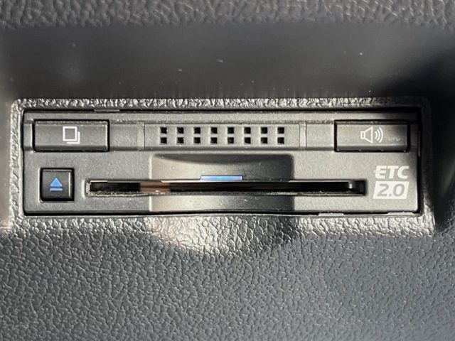 TOYOTA PRIUS PHV 2018